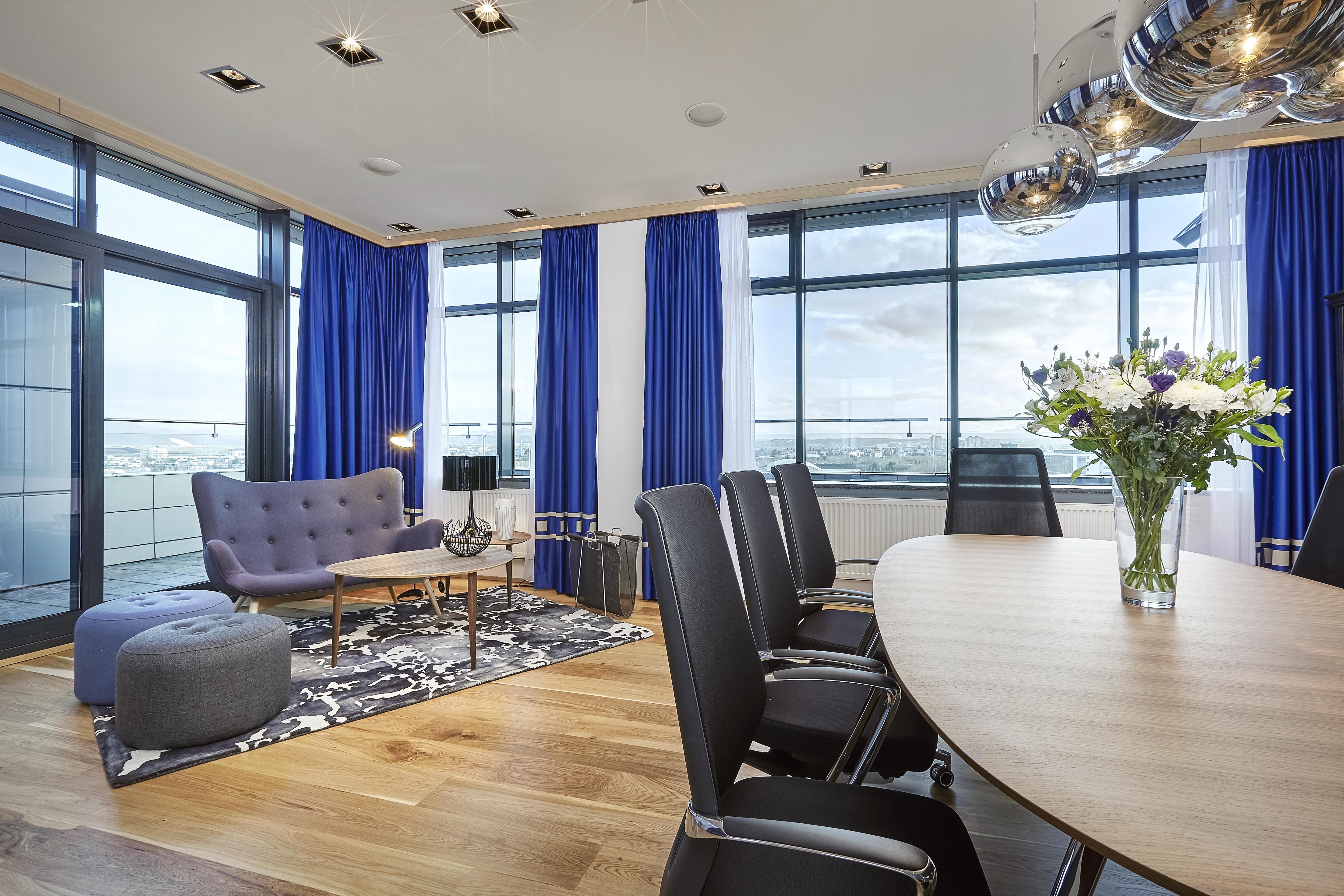 Hotel Reykjavik Grand Екстериор снимка