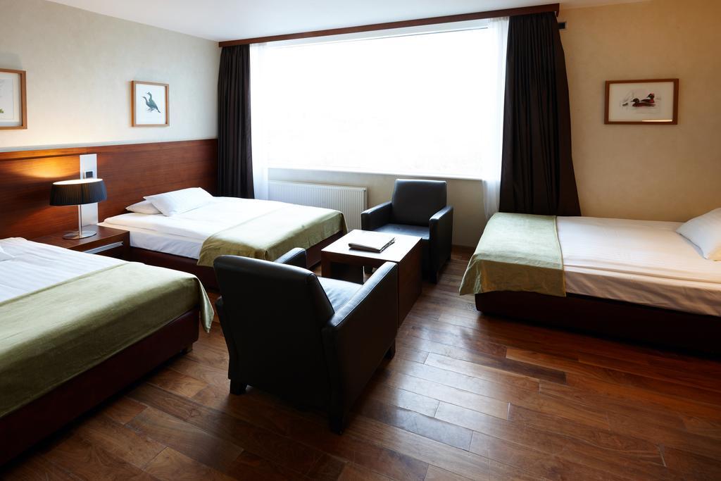 Hotel Reykjavik Grand Екстериор снимка
